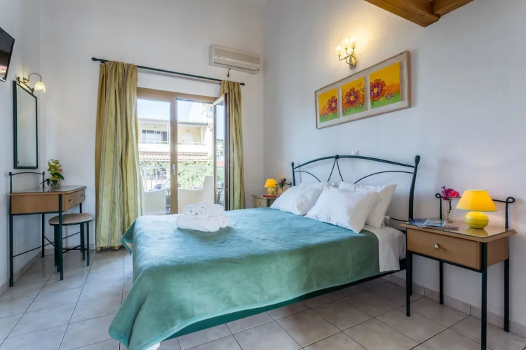 Ritsa Apartments