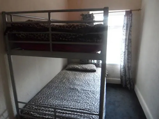 The Hangover Hotel - Hostel