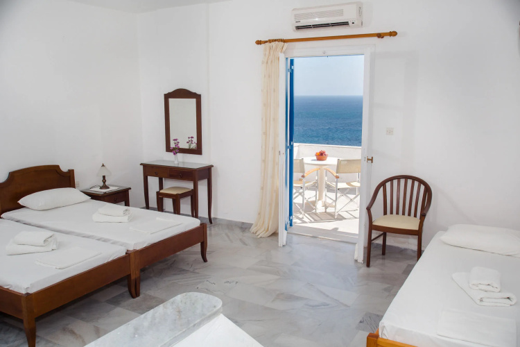 Arkas Inn