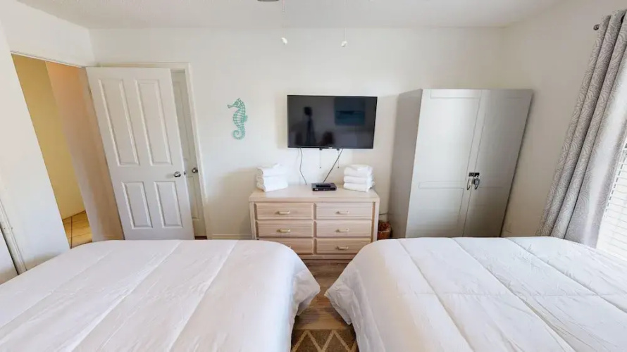 Grand Caribbean East 101 2 Bedroom Condo