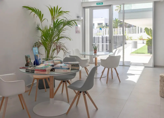 Carihuela Suites
