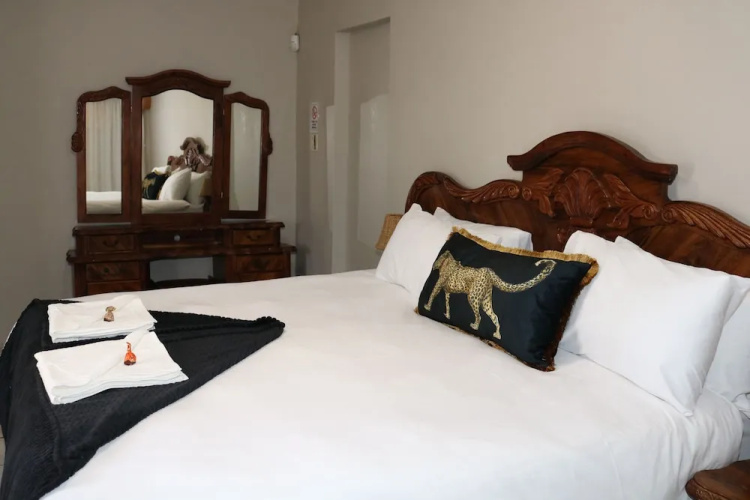 Caledon Overnight Rooms