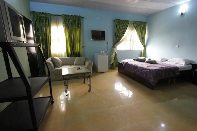 Sylva Link Hotel