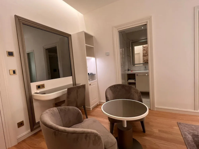 Martina Suites
