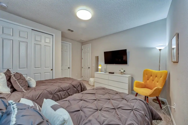 Solara Resort 9047