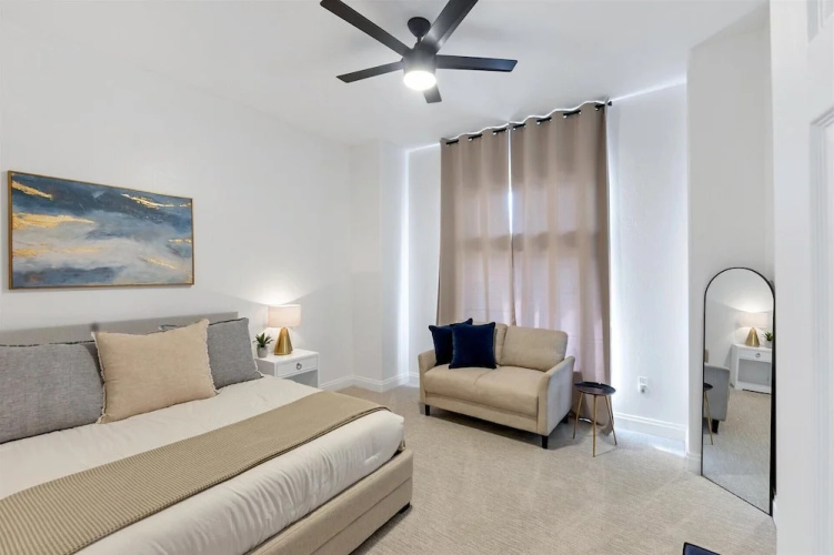 228 Freeport Court