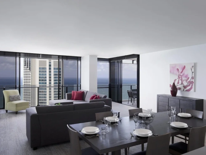 3 Bedrooms Standard room with balcony