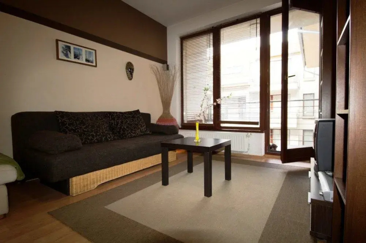 Broadway Apartments