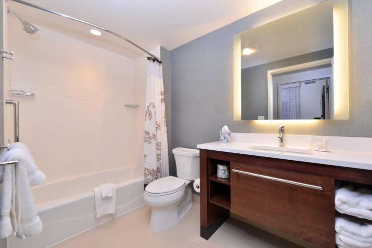 2 Bedrooms Suite