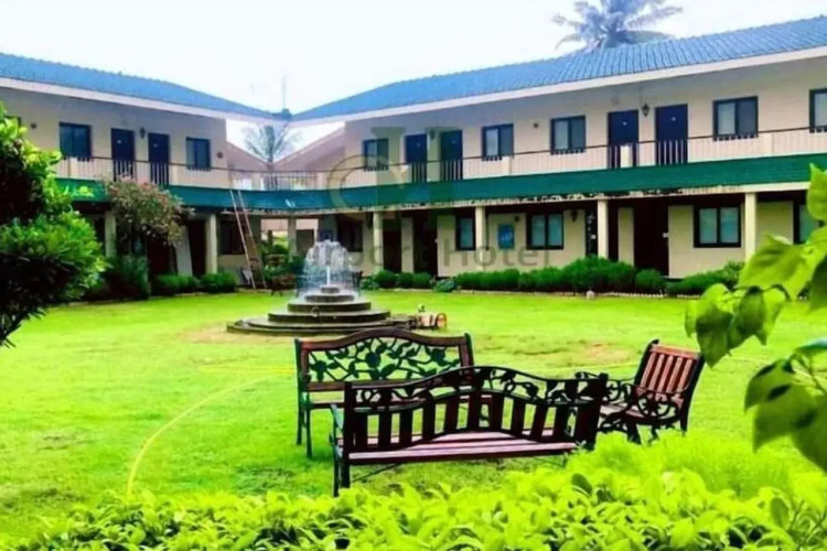 Airport Hotel
