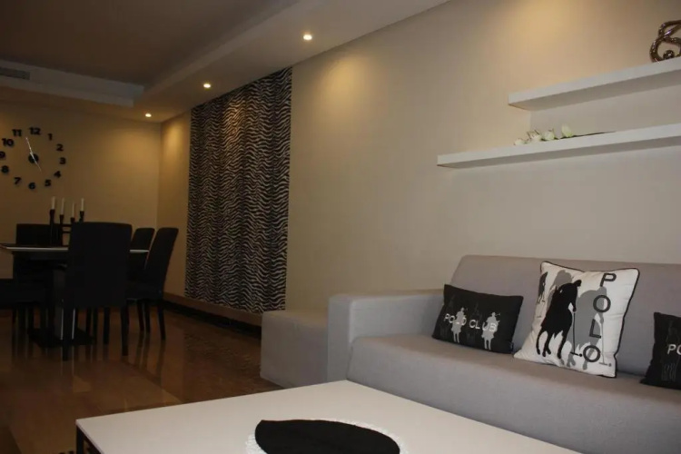 100 - Beach apartment with Private Pool