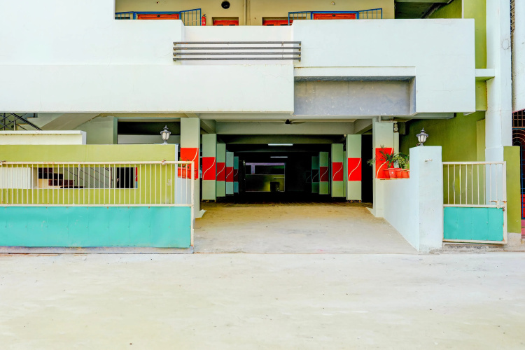 Hotel rama grand