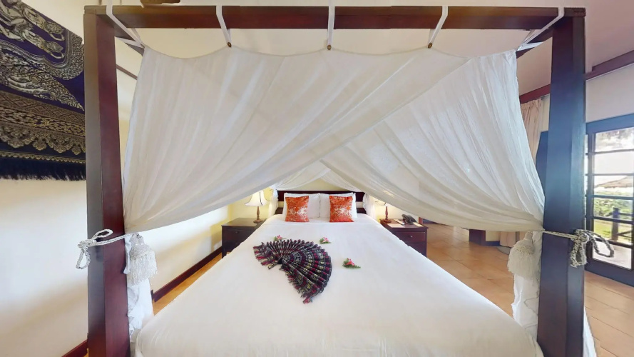 Cham Villas Boutique Luxury Resort