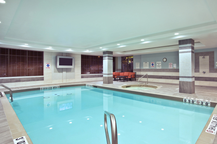 Holiday Inn Express & Suites Kingston Central photo 18