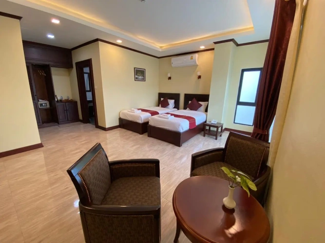 Deluxe Twin room