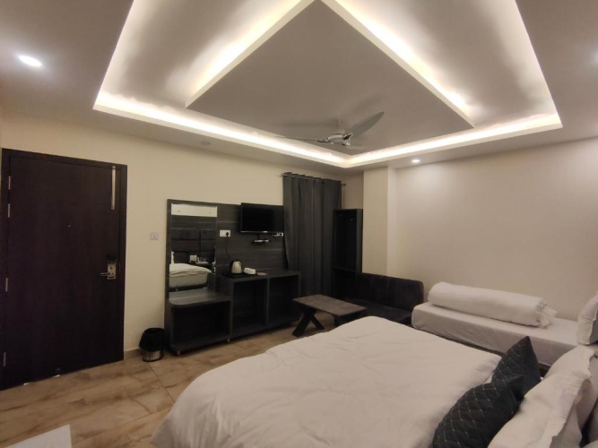 Deluxe Triple room