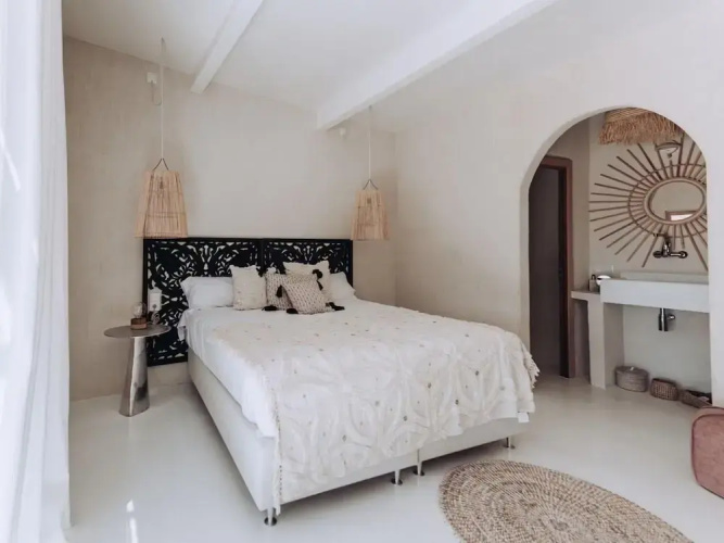 Lavish Villa With Private Pool