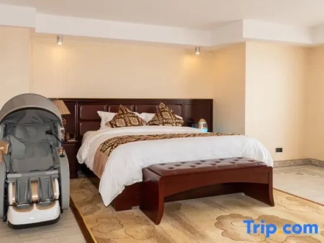 1 Bedroom Double Suite