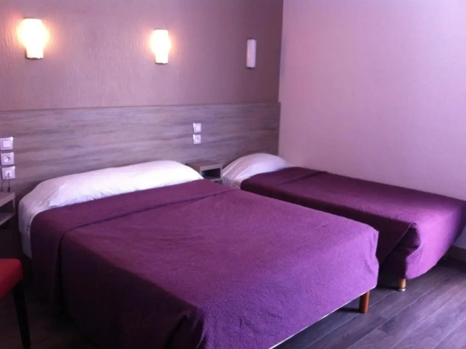 Triple room