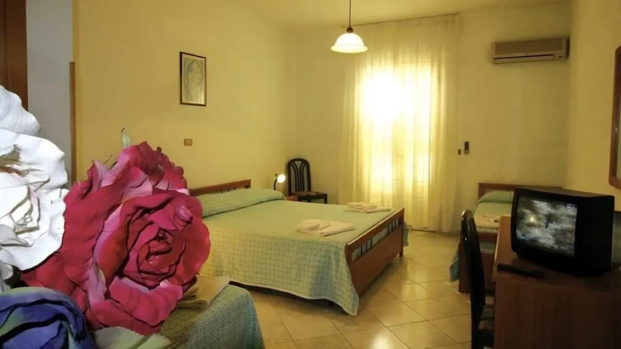 Standard Quadruple room with balcony