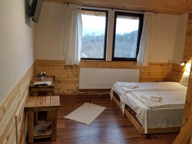 Standard Double room with mountain view