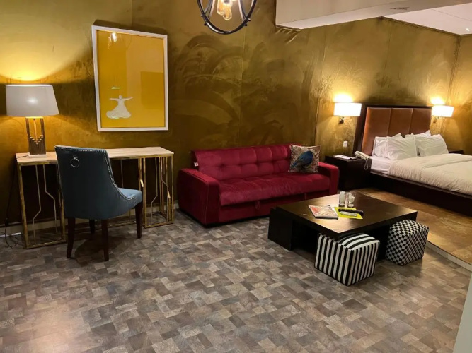 Single Suite