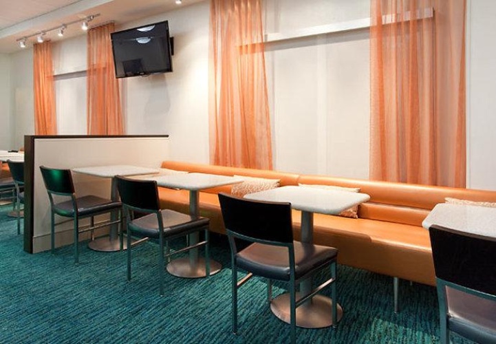 Deluxe Double Suite