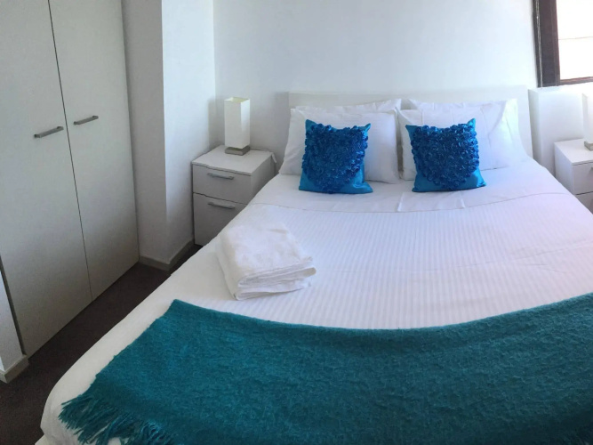Dockland View Apartment