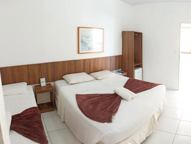 Standard Triple room