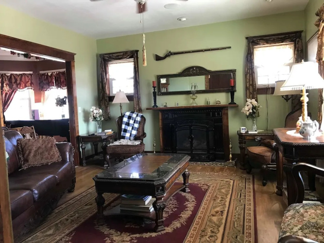 Prairie Creek Inn