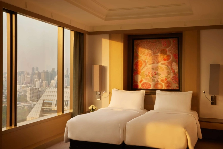 Panoramic Club Twin room with park view