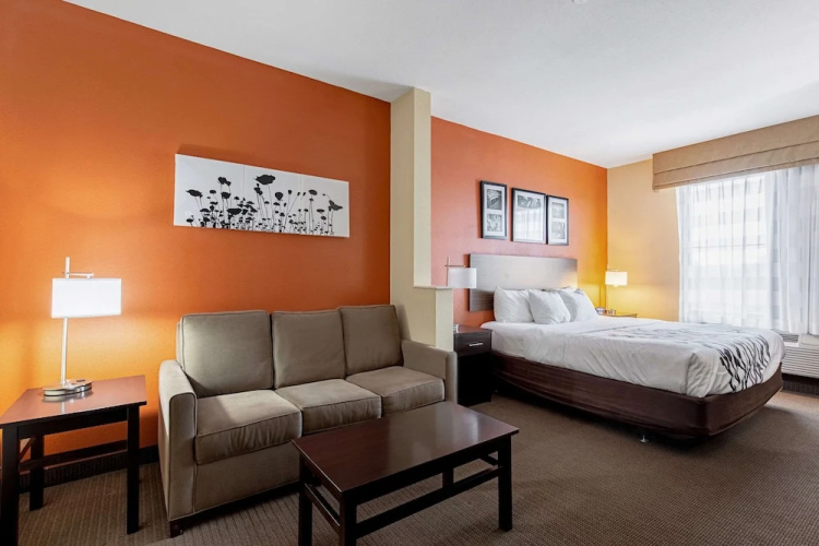 Sleep Inn & Suites