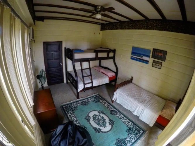 Standard Triple room with sea view