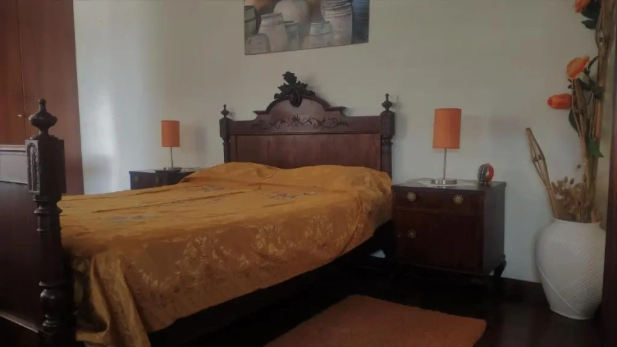 Suite with mountain view