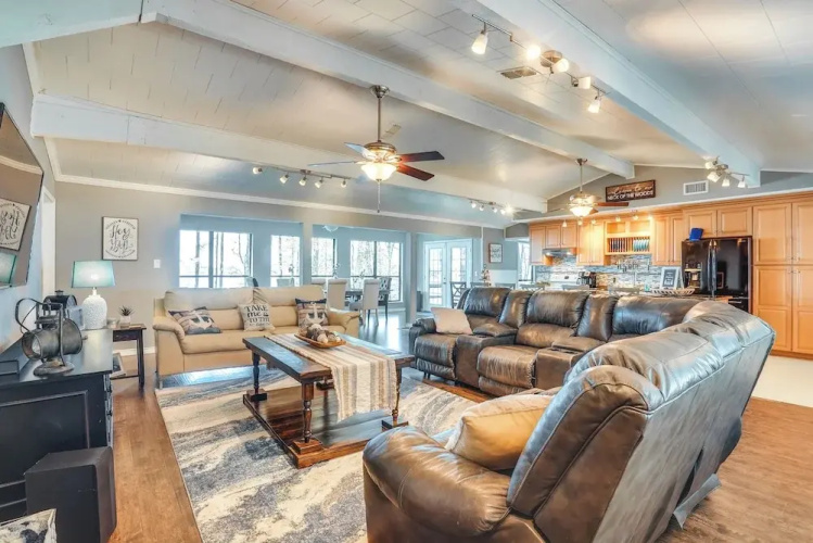 Secluded Avinger Home w/ Lake Access!