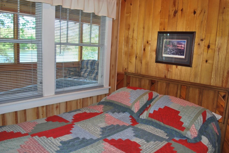 Cedar - Elbert's - 2 Br Duplex
