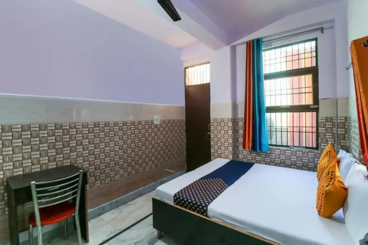 Spot On Mannat Residency