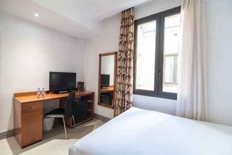 Small Double room