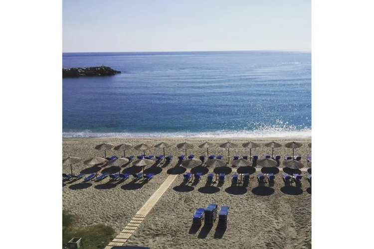 Manthos Blue Hotel
