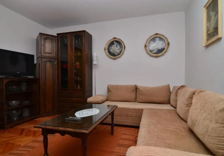 Mucic Apartments
