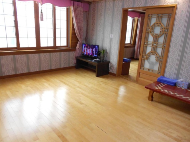 Deluxe Family room