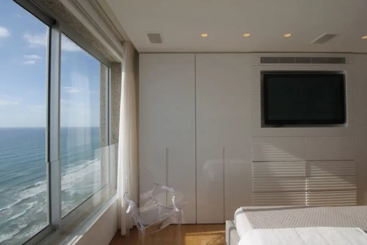 Sea Apartment