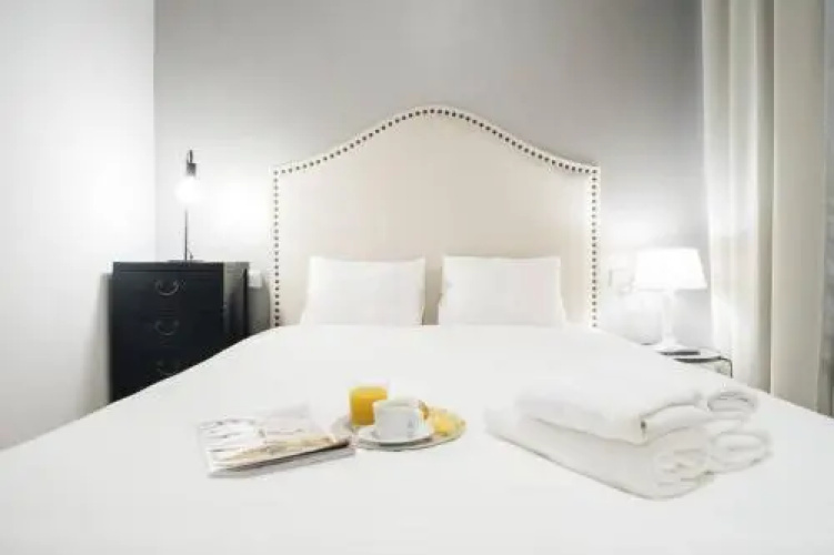 Homeabout Cibeles Apartment Ii