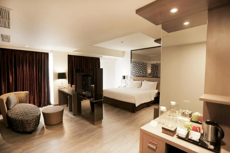 Mercure Padang