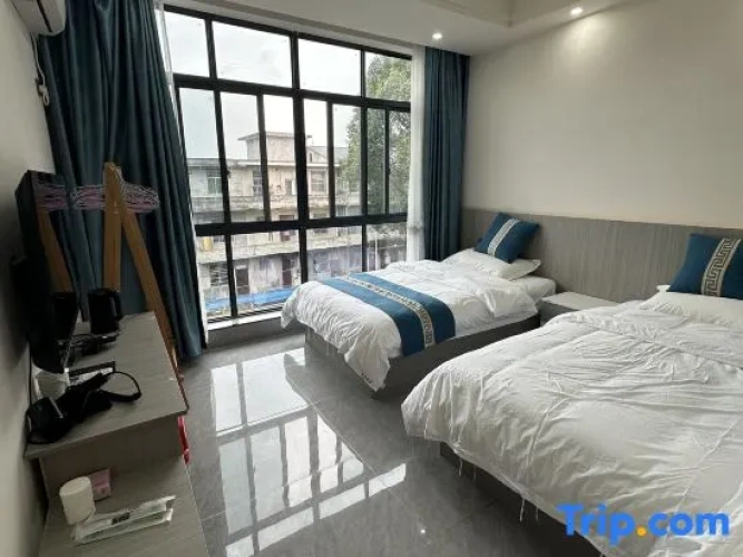 Economy room