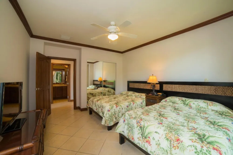 Bay Residence 8C 3 bdr 2 Bath