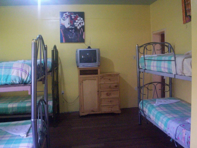 Hostal White House