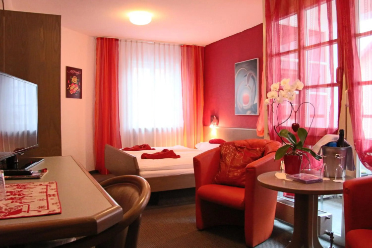 Hotel Am Schloss Neuenstein