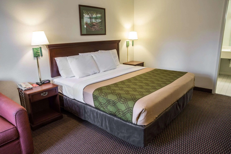 Econo Lodge Crystal Coast
