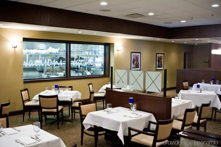 DoubleTree by Hilton Hotel Pittsburgh Airport photo 27